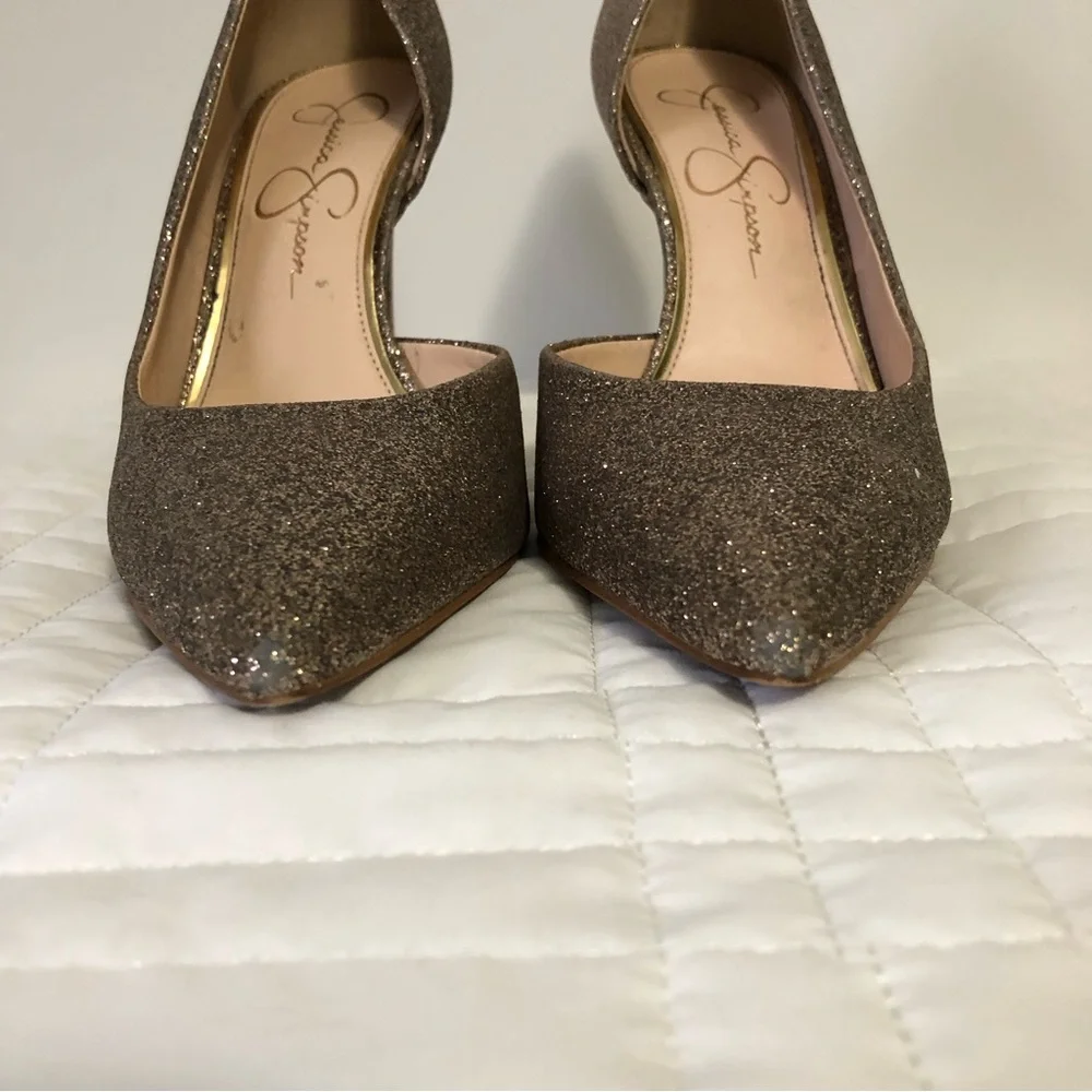 Jessica Simpson Claudette Gold Glitter Pumps Size 6.5M